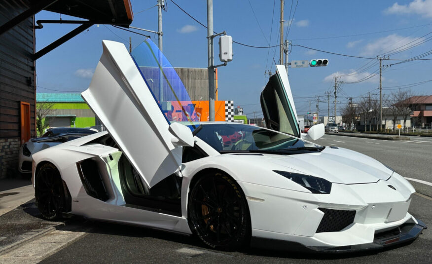 2012 Lamborghini Aventador LP700-4