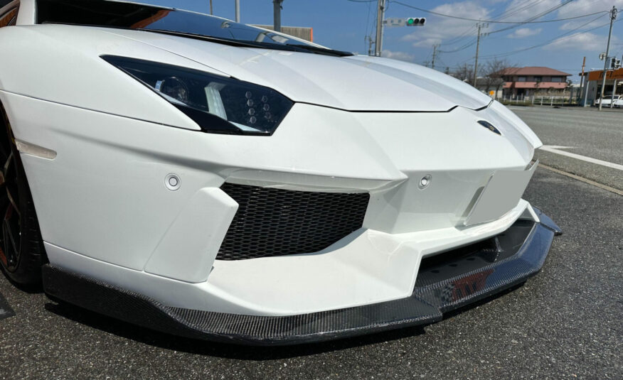 2012 Lamborghini Aventador LP700-4