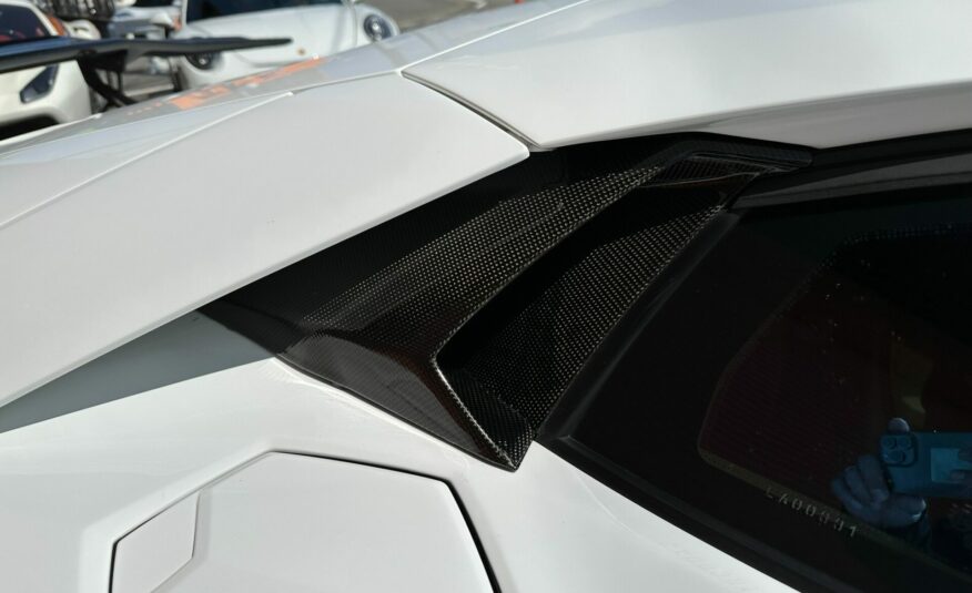 2012 Lamborghini Aventador LP700-4