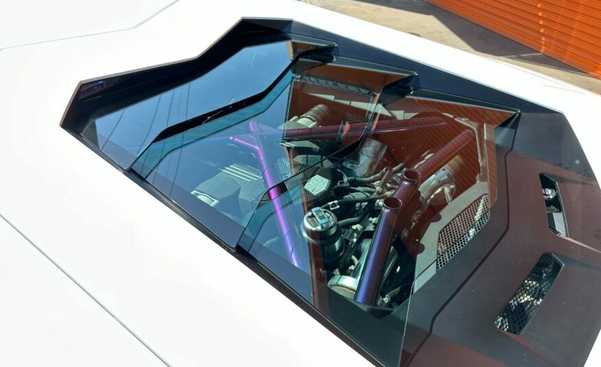 2012 Lamborghini Aventador LP700-4