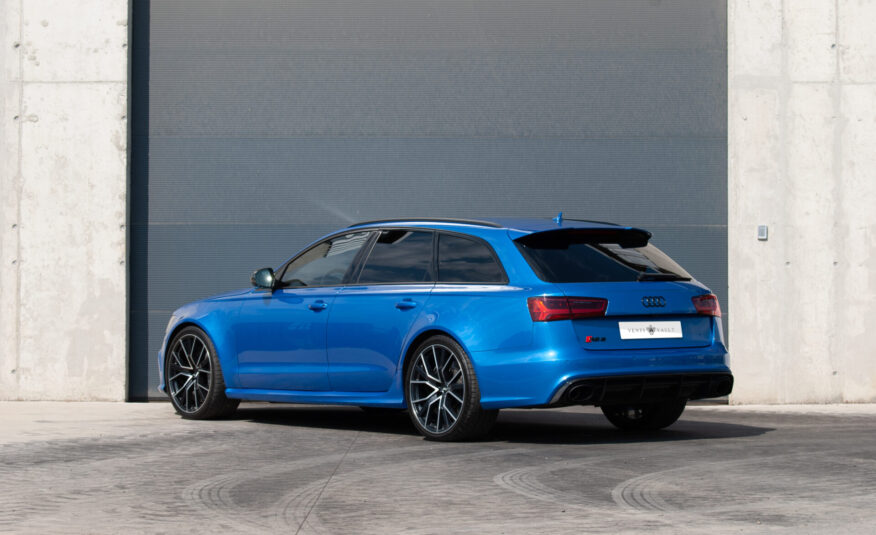 2016 Audi RS 6 Avant Performance